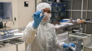 La Luna es demasiado fría para las baterías de litio: la NASA crea una alternativa sólida y ya la probó en el vacío